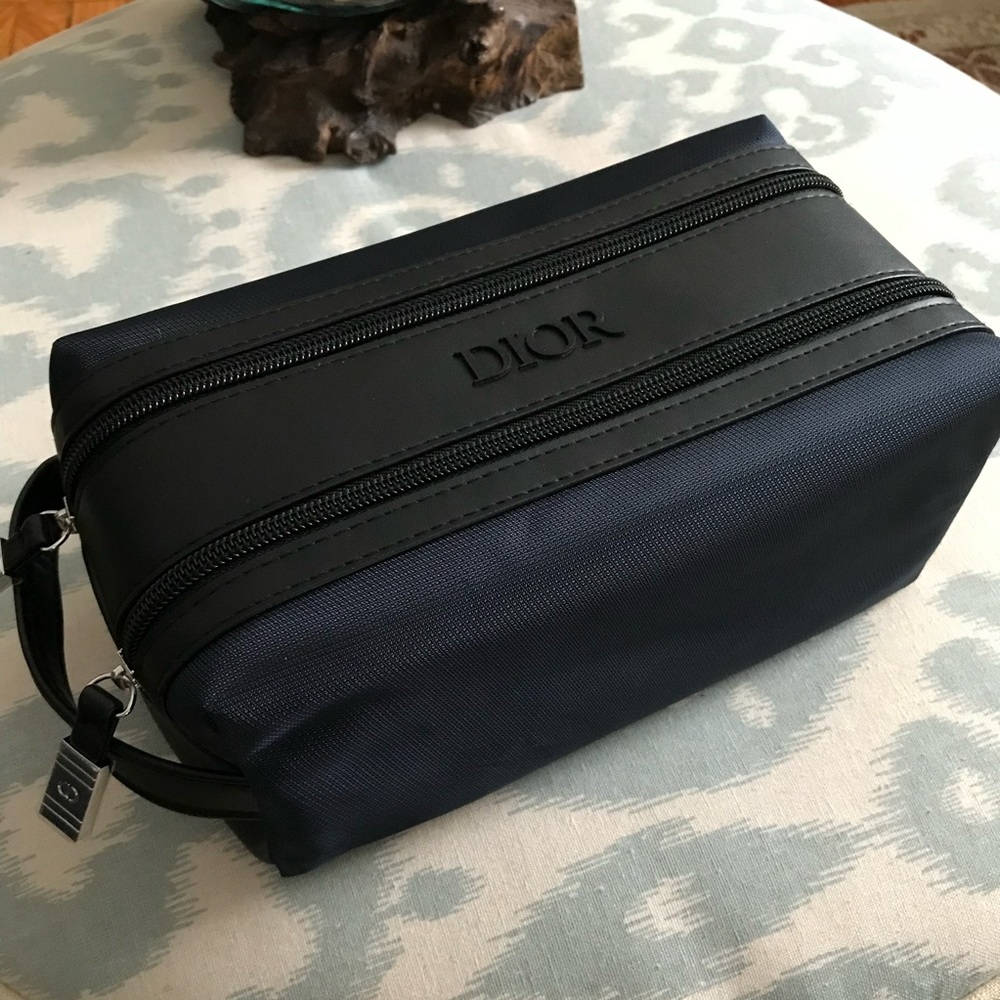 NWOT DIOR Travel Toiletries Cosmetics Case Bag